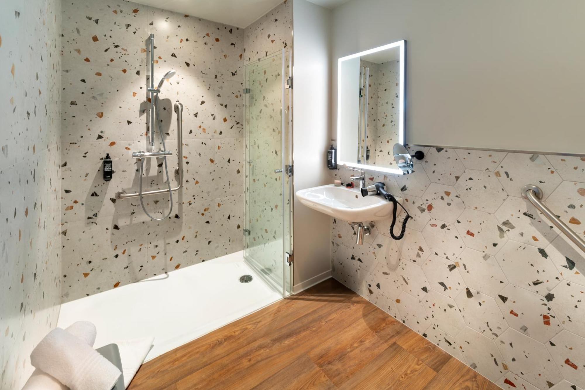 Ibis Styles Strasbourg Centre Republique Hotel Buitenkant foto