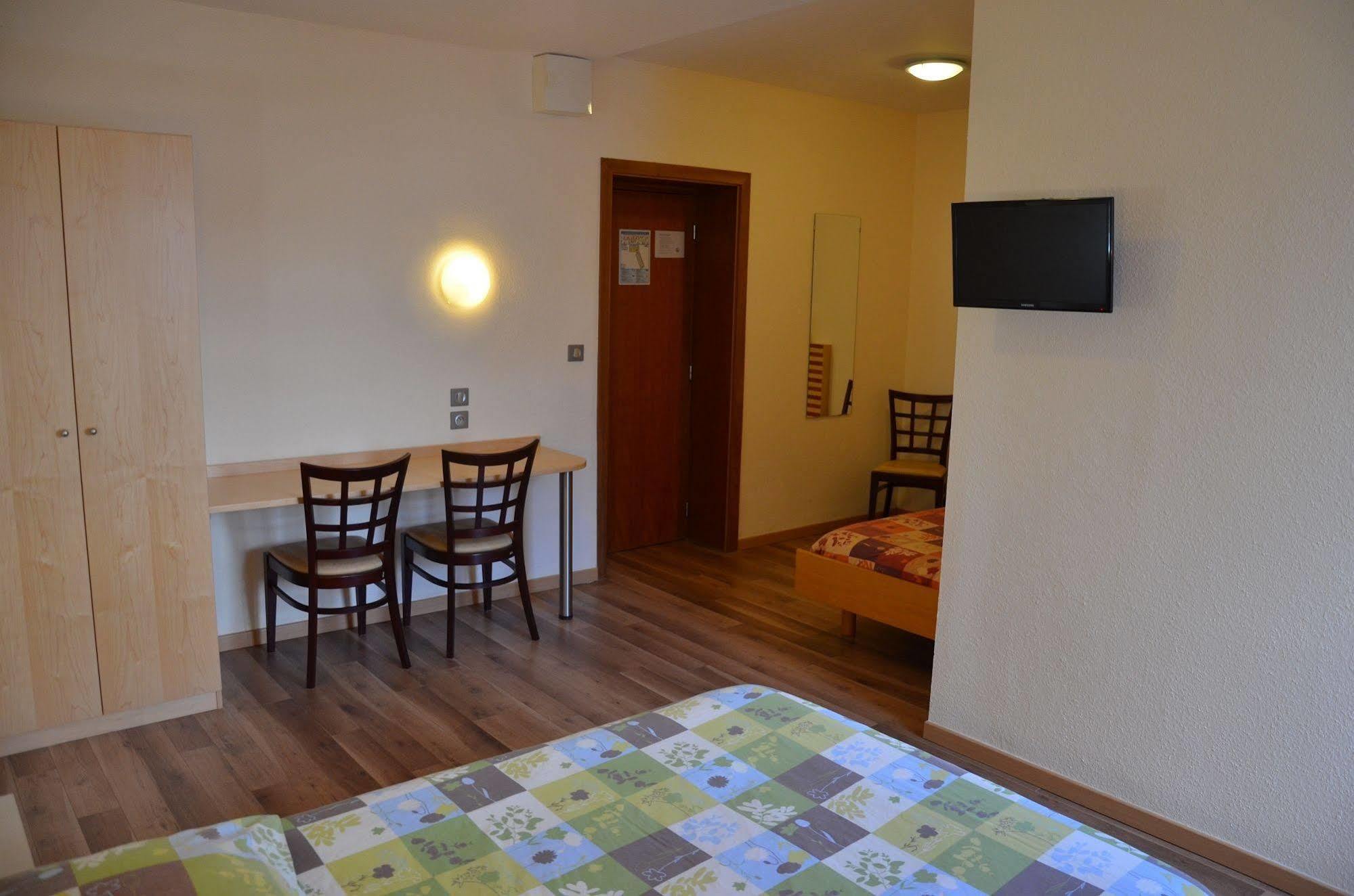 Ibis Styles Strasbourg Centre Republique Hotel Buitenkant foto
